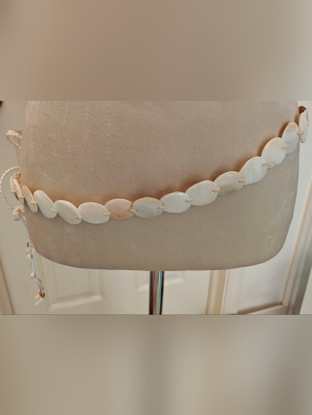 Vintage Mother of Pearl Shell Waist Chain Belt w Macramé-Style Tie.